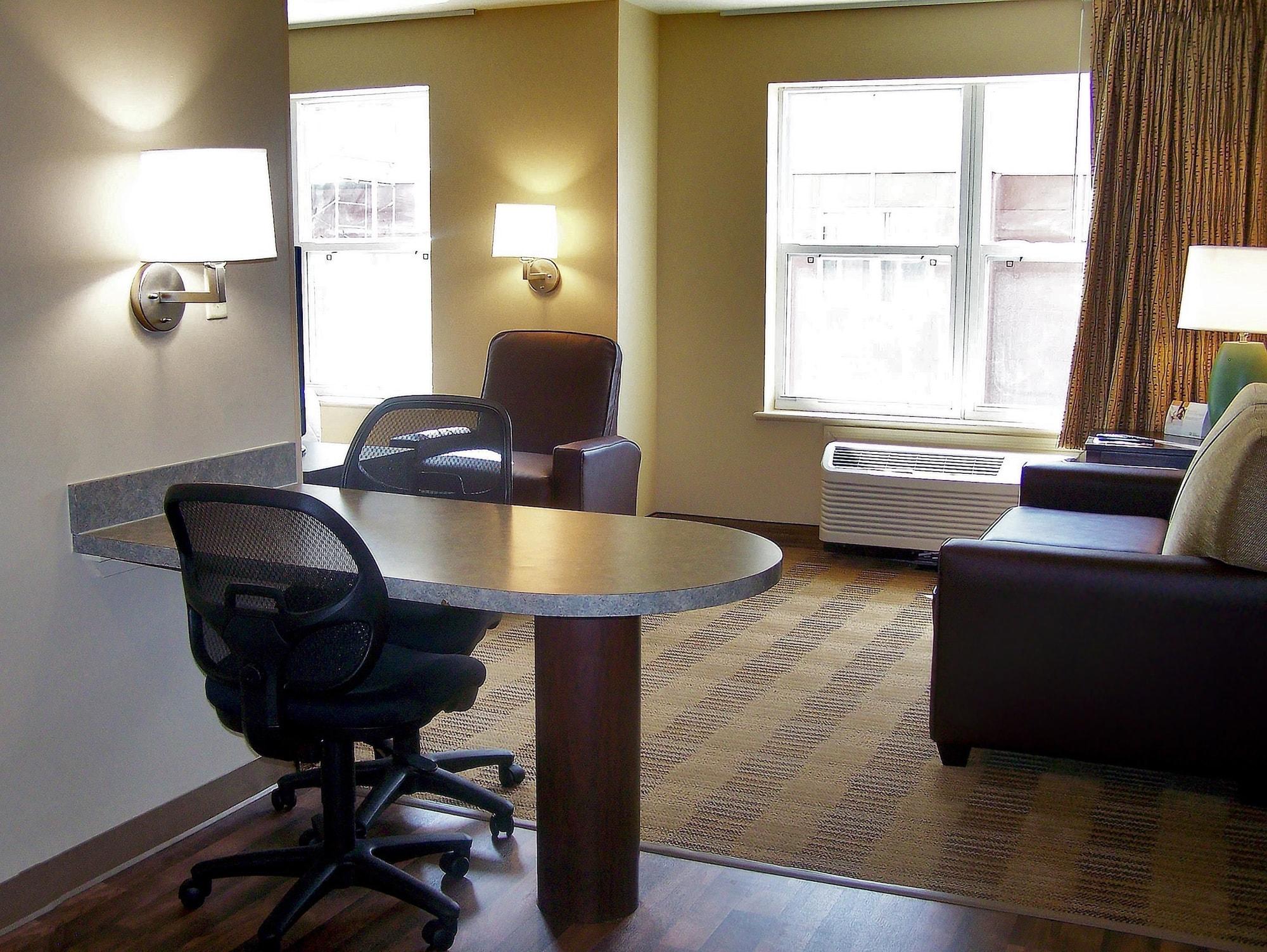 Extended Stay America Suites - Phoenix - Chandler - E Chandler Blvd Dış mekan fotoğraf